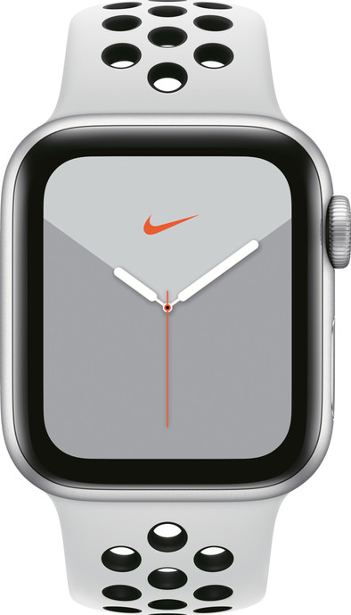 Apple Watch Nike Series 5 40mm Silver Aluminum/White Sport Band is no longer available