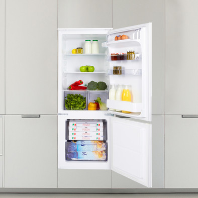 Le produit Zanussi ZBB24431SA ne sera plus jamais disponible