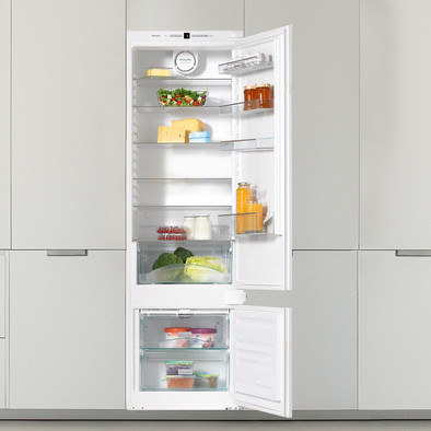 Le produit Miele KF 37122 iD ne sera plus jamais disponible