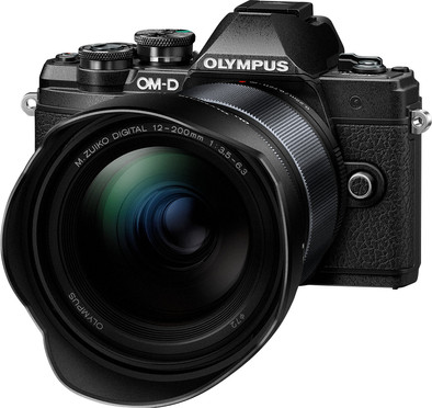 Le produit Olympus OM-D E-M10 Mark III Noir + 12-200 mm f/3.5-6.3 Noir ne sera plus jamais disponible