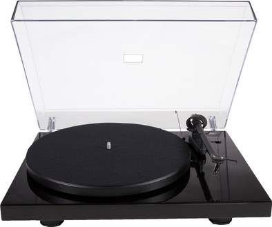 Le produit Pro-Ject Debut III DC OM5e ne sera plus jamais disponible