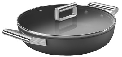 Le produit SMEG Poêle Paysanne avec Couvercle 28 cm Noir ne sera plus jamais disponible