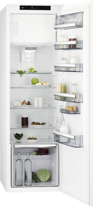 Le produit AEG SFE818F1DS ne sera plus jamais disponible