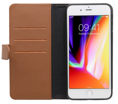BlueBuilt Apple iPhone 7 Plus / 8 Plus 2-in-1 Case Leather Brown is no longer available