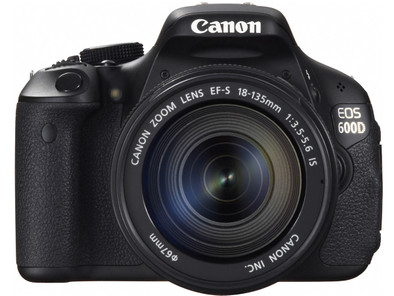 Canon EOS 600D + EF-S 18-135mm IS Lens is nooit meer leverbaar