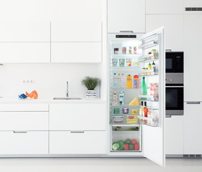 Le produit AEG SKE818F1DS ne sera plus jamais disponible