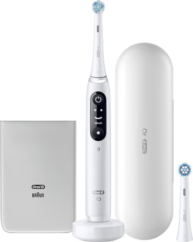 Oral-B iO Series 7w White with Extra Brush Attachment is no longer available