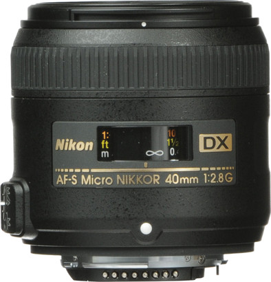 Nikon AF-S DX Micro-NIKKOR 40mm f/2.8G is no longer available
