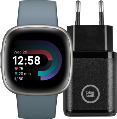 Le produit Fitbit Versa 4 Argent/Bleu + BlueBuilt Chargeur ne sera plus jamais disponible