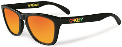 Le produit Oakley Frogskin Polished Black/Fire Iridium ne sera plus jamais disponible