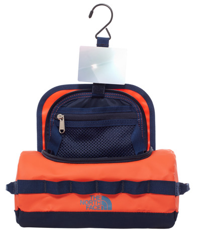 The North Face Base Camp Travel Canister Orange/Blue - S is nooit meer leverbaar