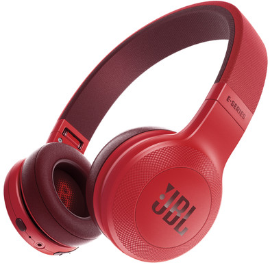 JBL E45BT Rood is nooit meer leverbaar