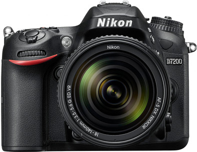 Nikon D7200 +  18-140mm is no longer available