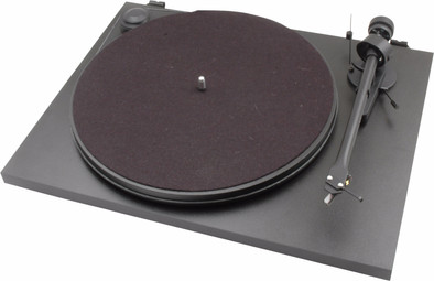 Le produit Pro-ject Essential II Noir ne sera plus jamais disponible