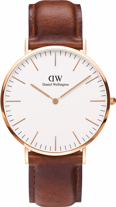 Le produit Daniel Wellington St Mawes Classic DW00100006 ne sera plus jamais disponible