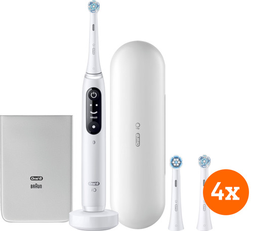 Oral-B iO 7w White + iO Ultimate Clean Brush Attachments (4 units) Main Image