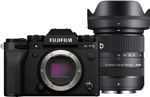 Fujifilm X-T5 Noir + Sigma 18-50 mm f/2.8 DC DN Contemporary Main Image