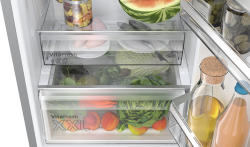 Bosch KGN362IBF detail