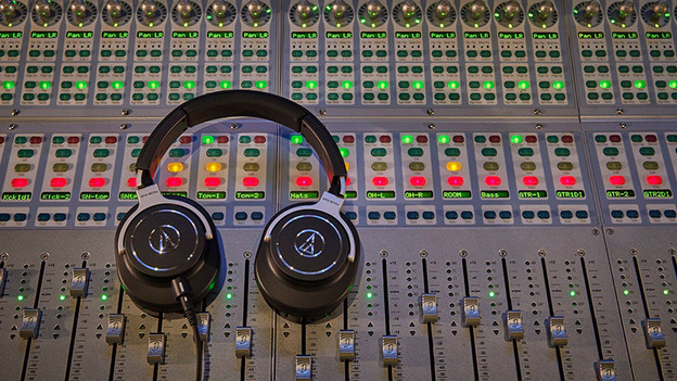 Casque audio en studio