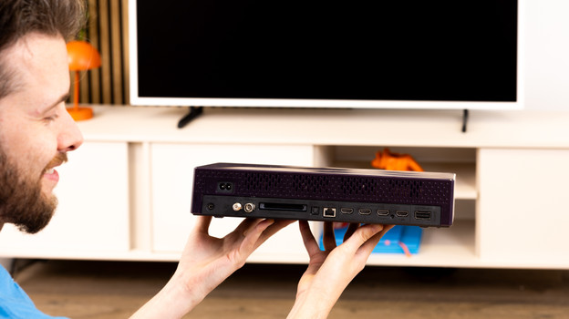 one connect box the frame 2025