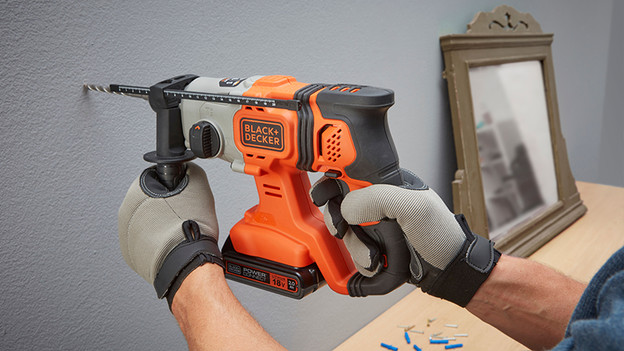 Schilderijen ophangen boormachine