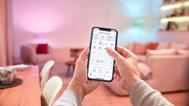 WiZ smart lamp