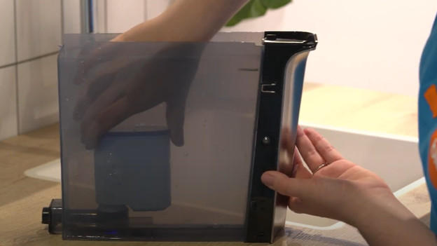 Installez le filtre à eau