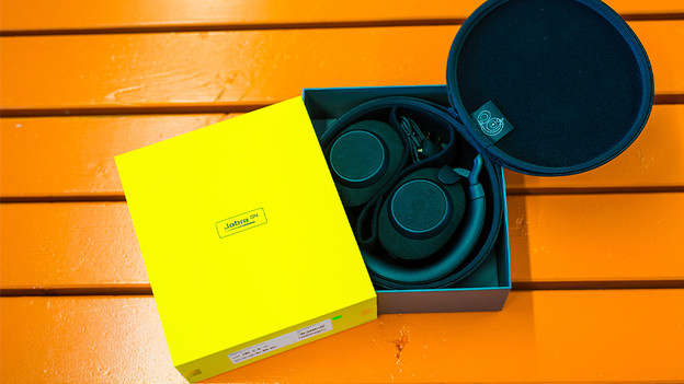 Casque dans la boîte