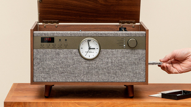 Victrola Century Signature: ja