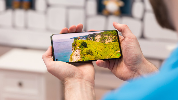 OnePlus 10 Pro scherm formaat