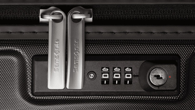 La tirette de la valise est bloquée