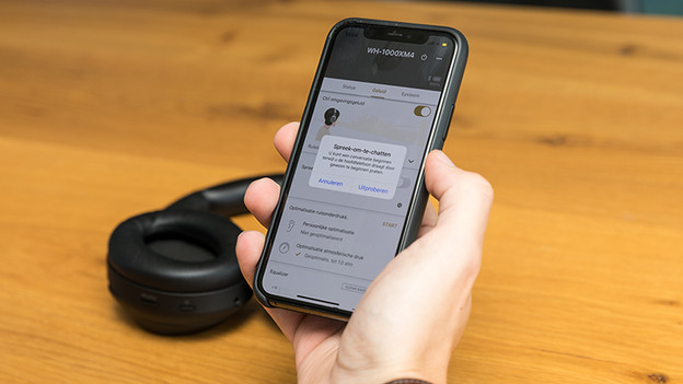 Sony WH-1000XM4 : de la musique à la conversation et mise en pause automatique