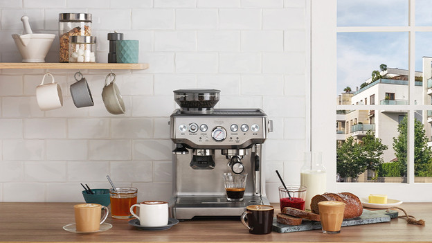 Sage Barista Express: built-in coffee grinder