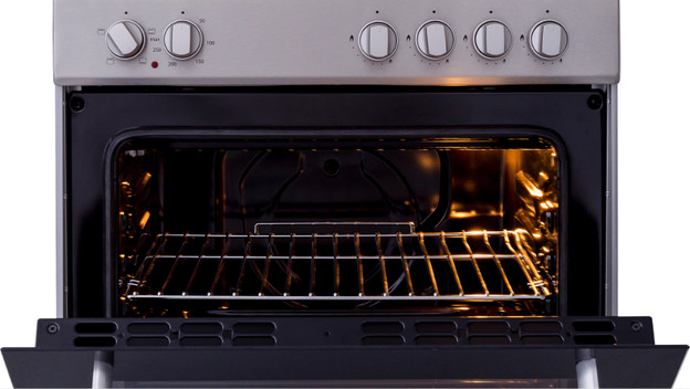 Wat voor oven zit er in een fornuis?