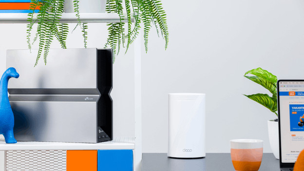 Routeurs TP-Link sur un bureau