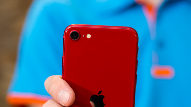 Enkele camera op de achterkant