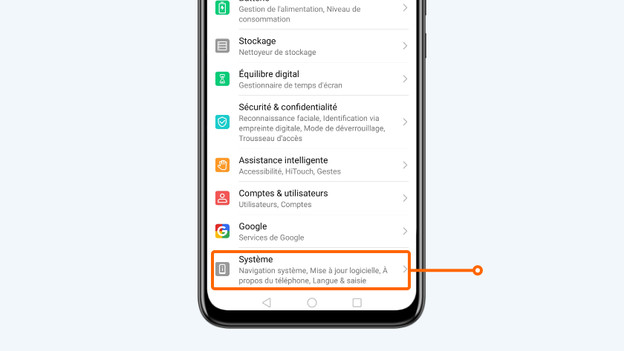 2. Scrollez vers le bas et appuyez sur Système.