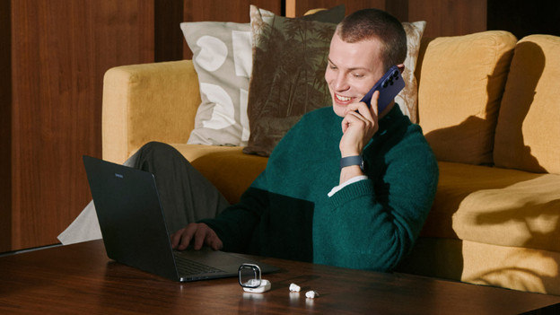 IPS and Dynamic AMOLED 2X panel