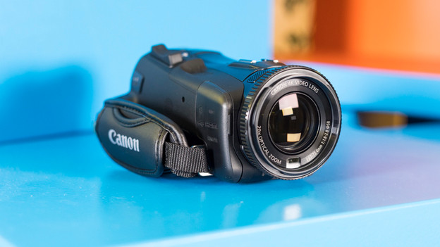 XA60: 740g without accessories