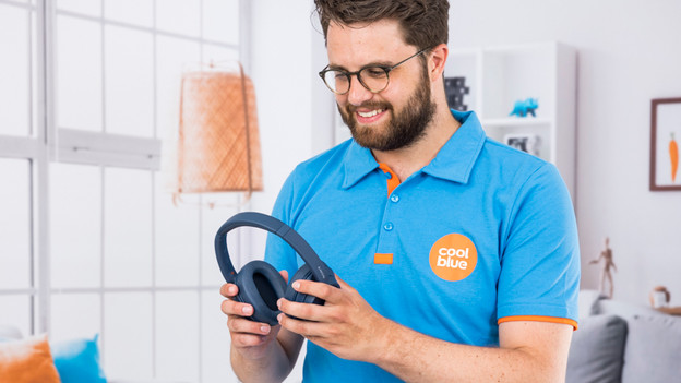 Sony WH-CH720n in my hands