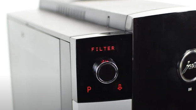 Retirez l'ancien filtre à eau