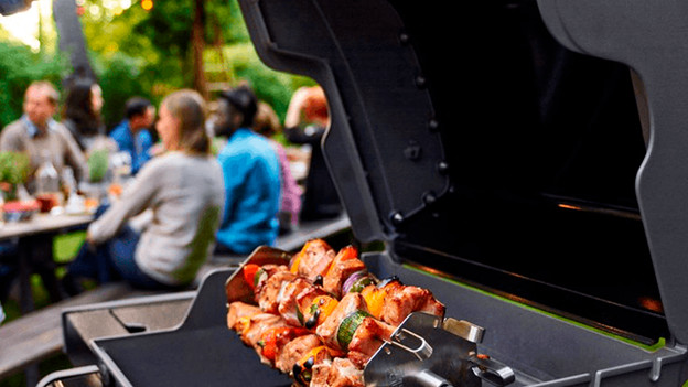 Grilling for multiple people