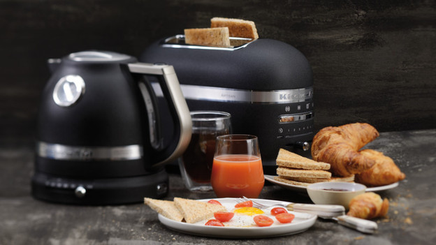 KitchenAid electric kettle