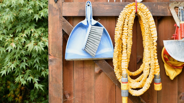 Tuyau d'arrosage flexible : pas de système de rangement