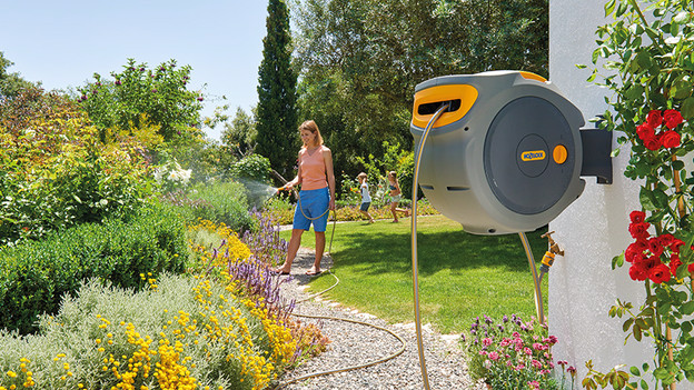 Dévidoir manuel pour tuyaux d'arrosage