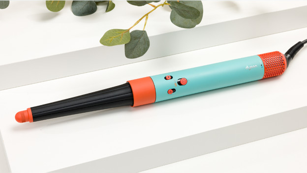 More explanation about the Dyson Airwrap i.d. here