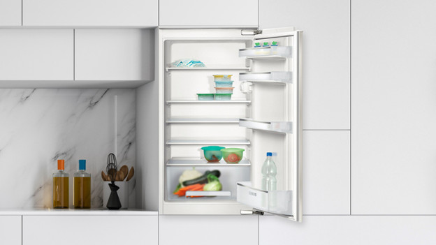 Built-in freezer: for 2 to 4 people