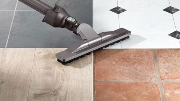 Vacuum suction power hard floors