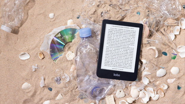 Casing with recycled plastic