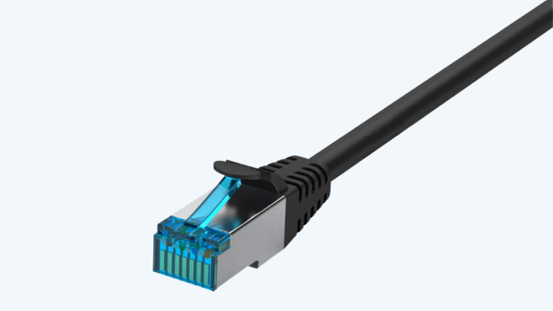 Connect the UTP cable to the Telenet TV box or Digicorder
